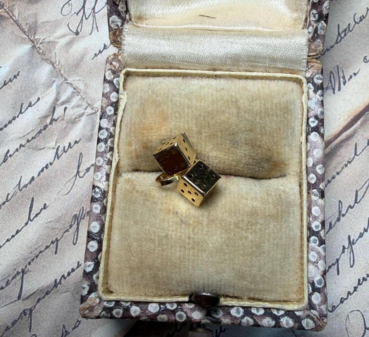 1950s - 9 Carat Gold Lucky Dice