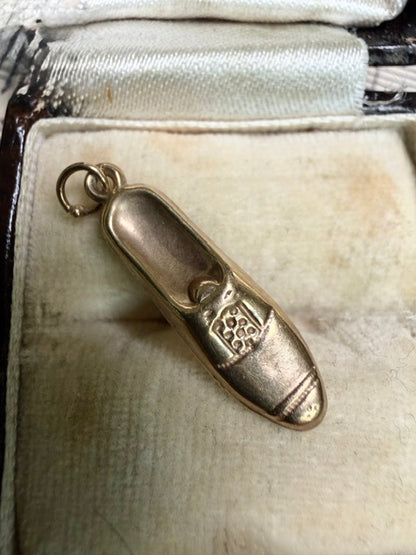 Vintage 9ct Gold Brogue Shoe Charm