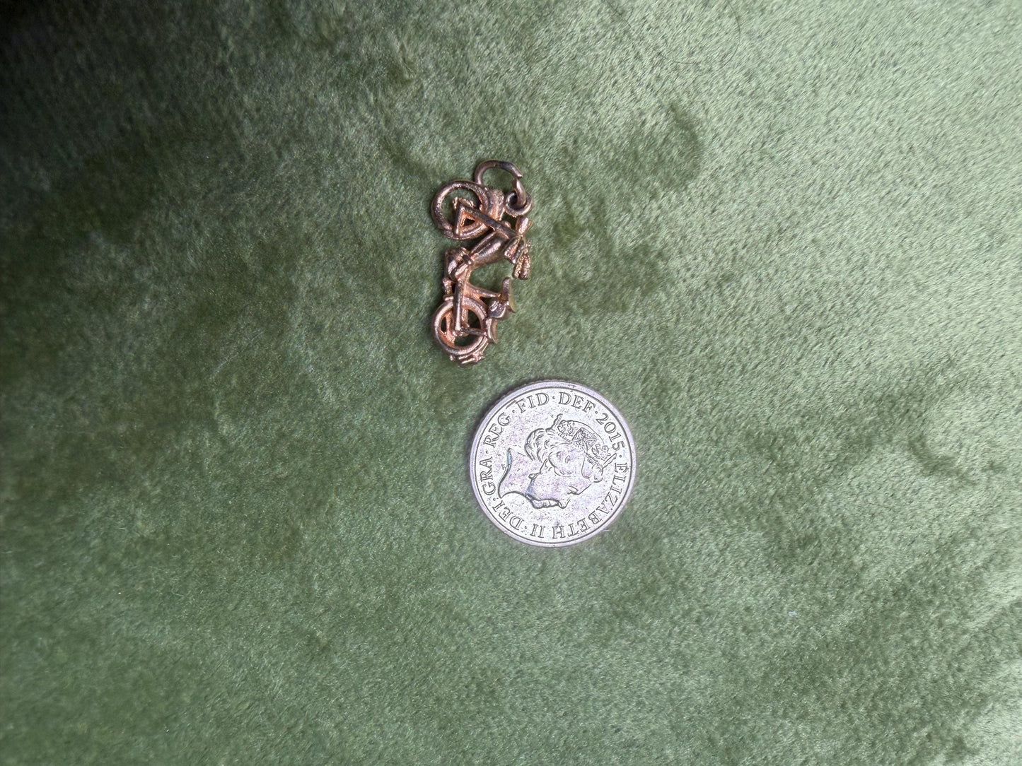 9 ct motorbike charm