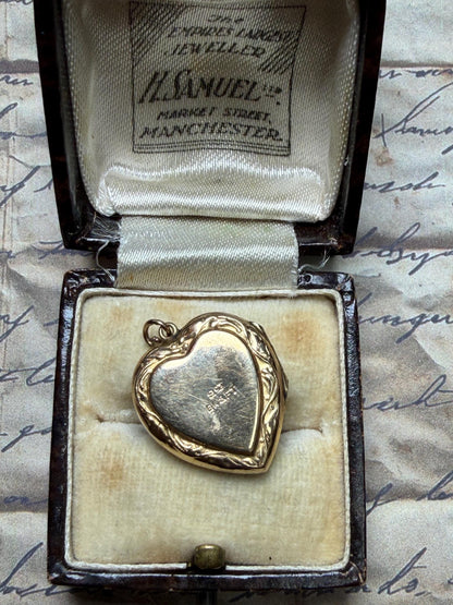 9ct gold vintage heart locket pendant with enamel