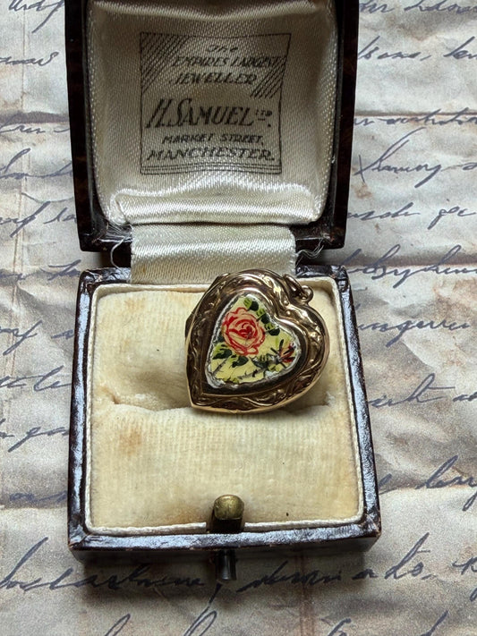9ct gold vintage heart locket pendant with enamel