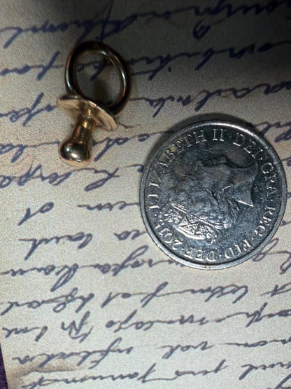 Lovely little 9 ct charm / babies dummy