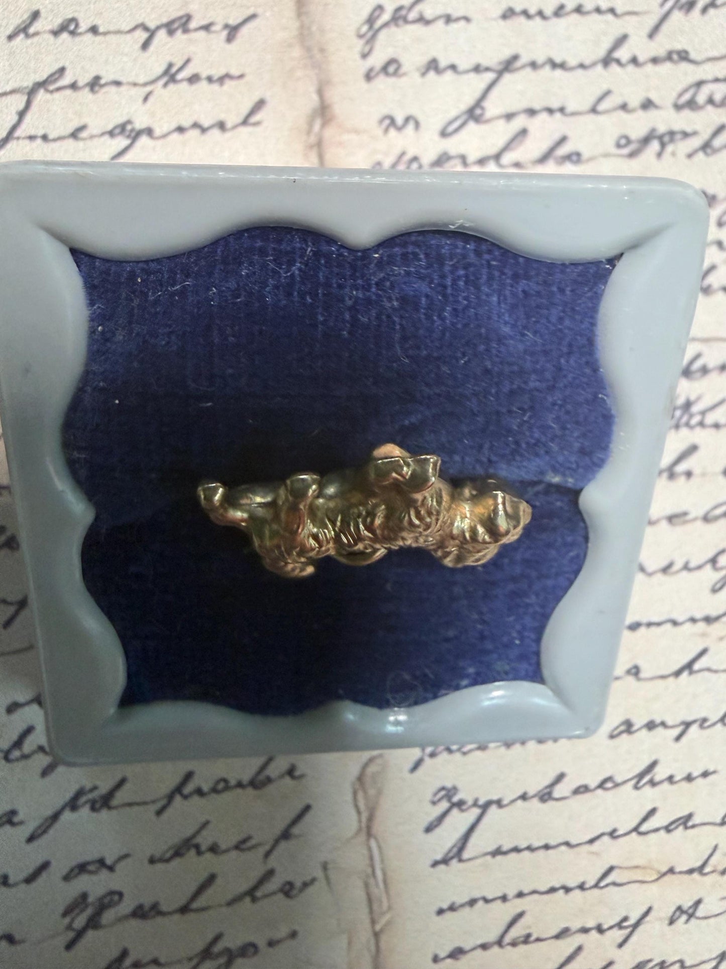 Lovely little west highland terrier charm - 9 ct gold (Scottie dog )