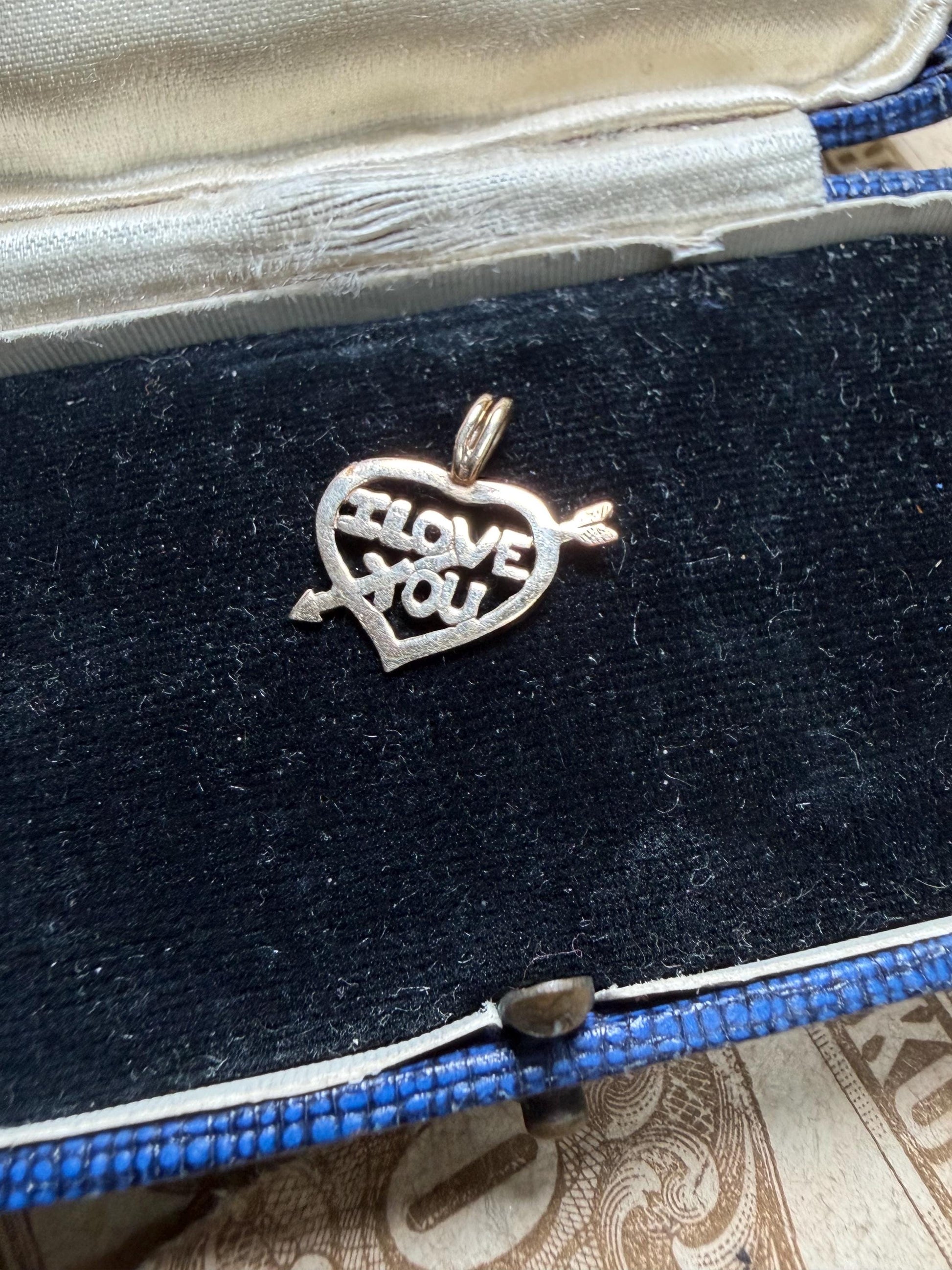I love you 9 ct gold charm