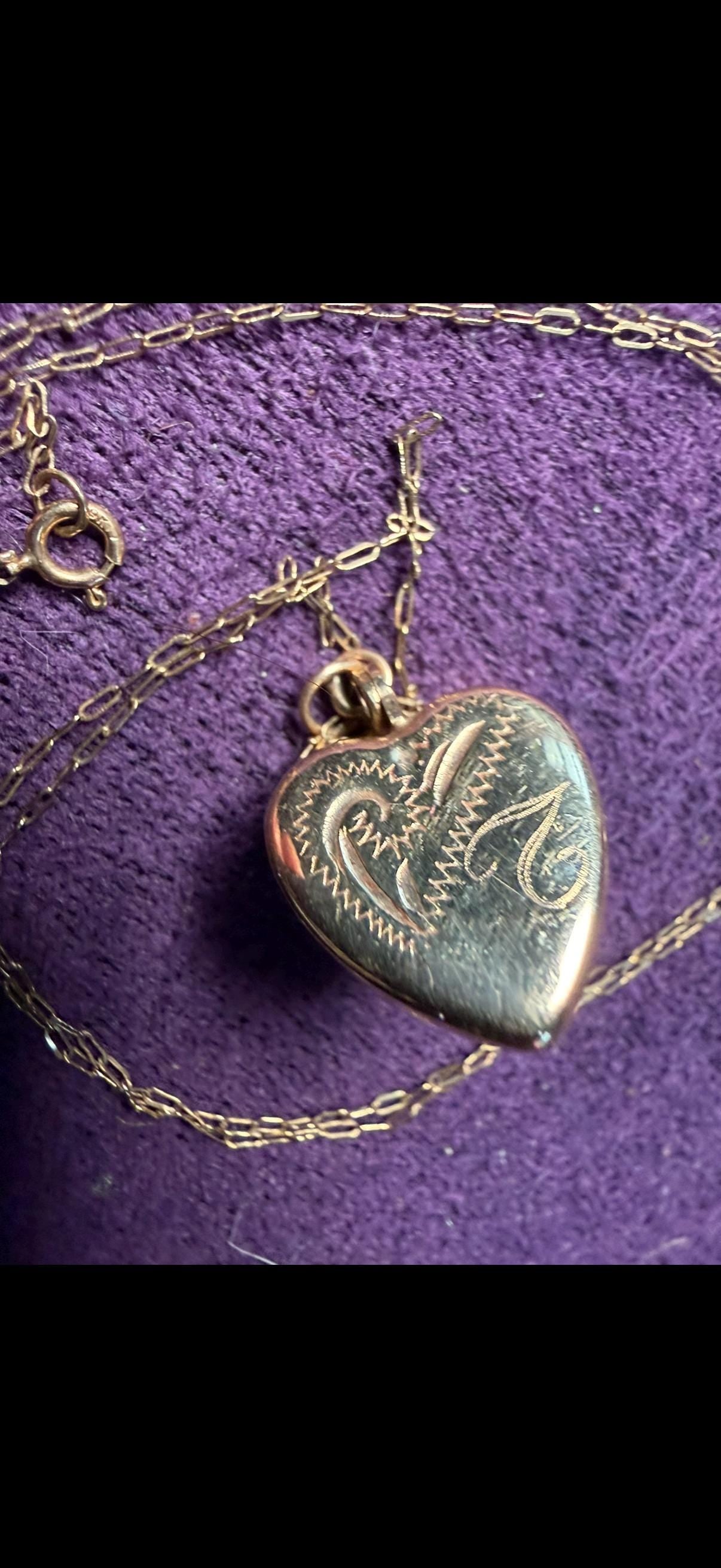 Beautifully engraved locket charm with chain 9ct gold