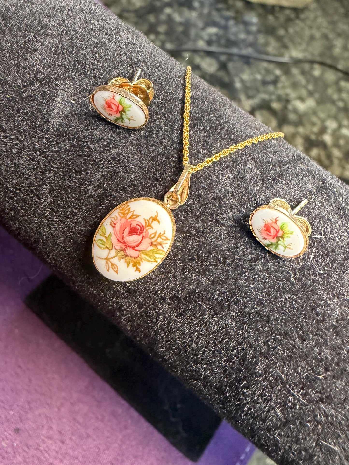 Floral necklace and earring set - (hand painted on porcelain) 18 ‘inch chain - pierced earrings