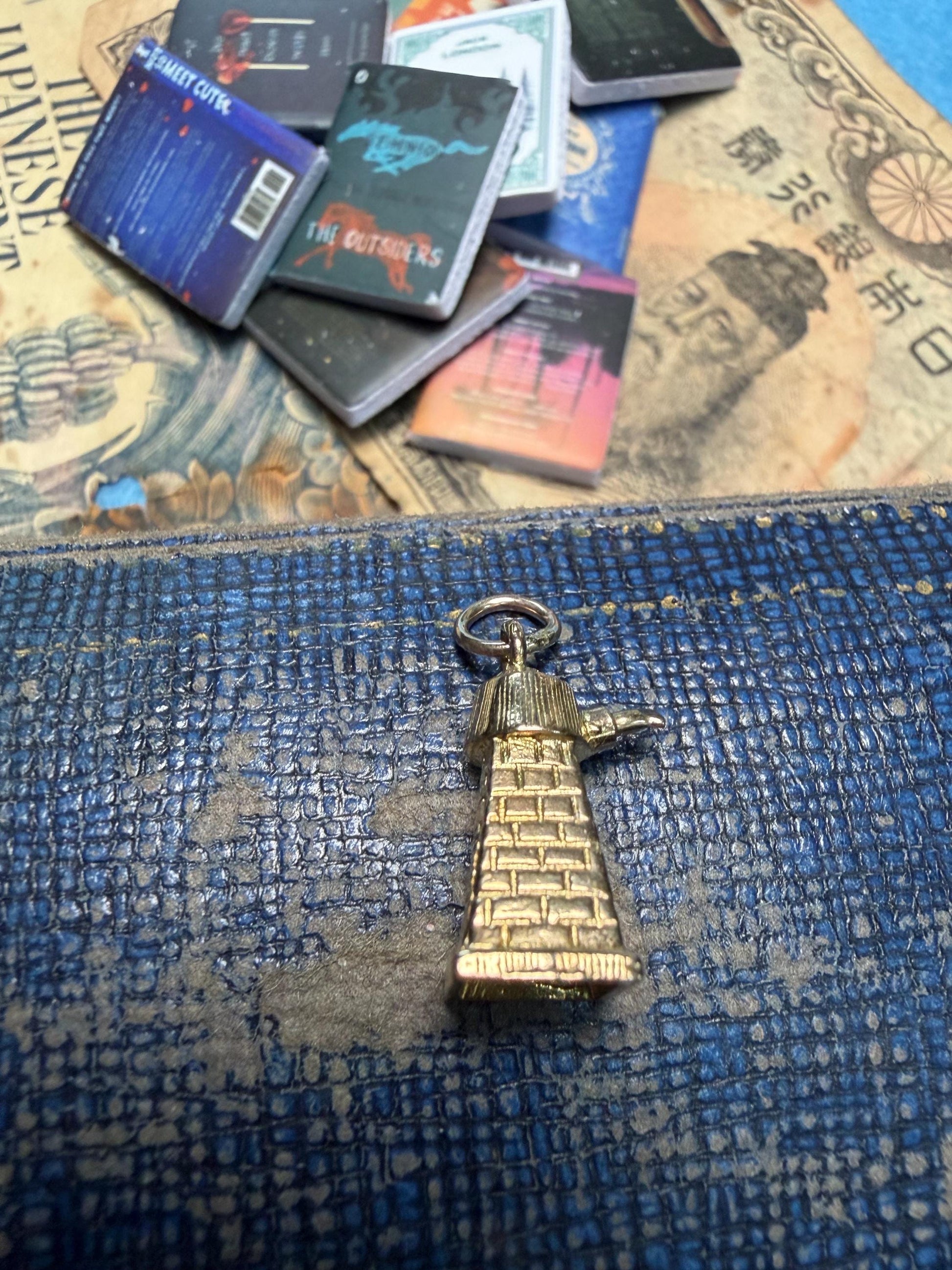 Dalek charm very unusual / hallmarked 2.08g in weight