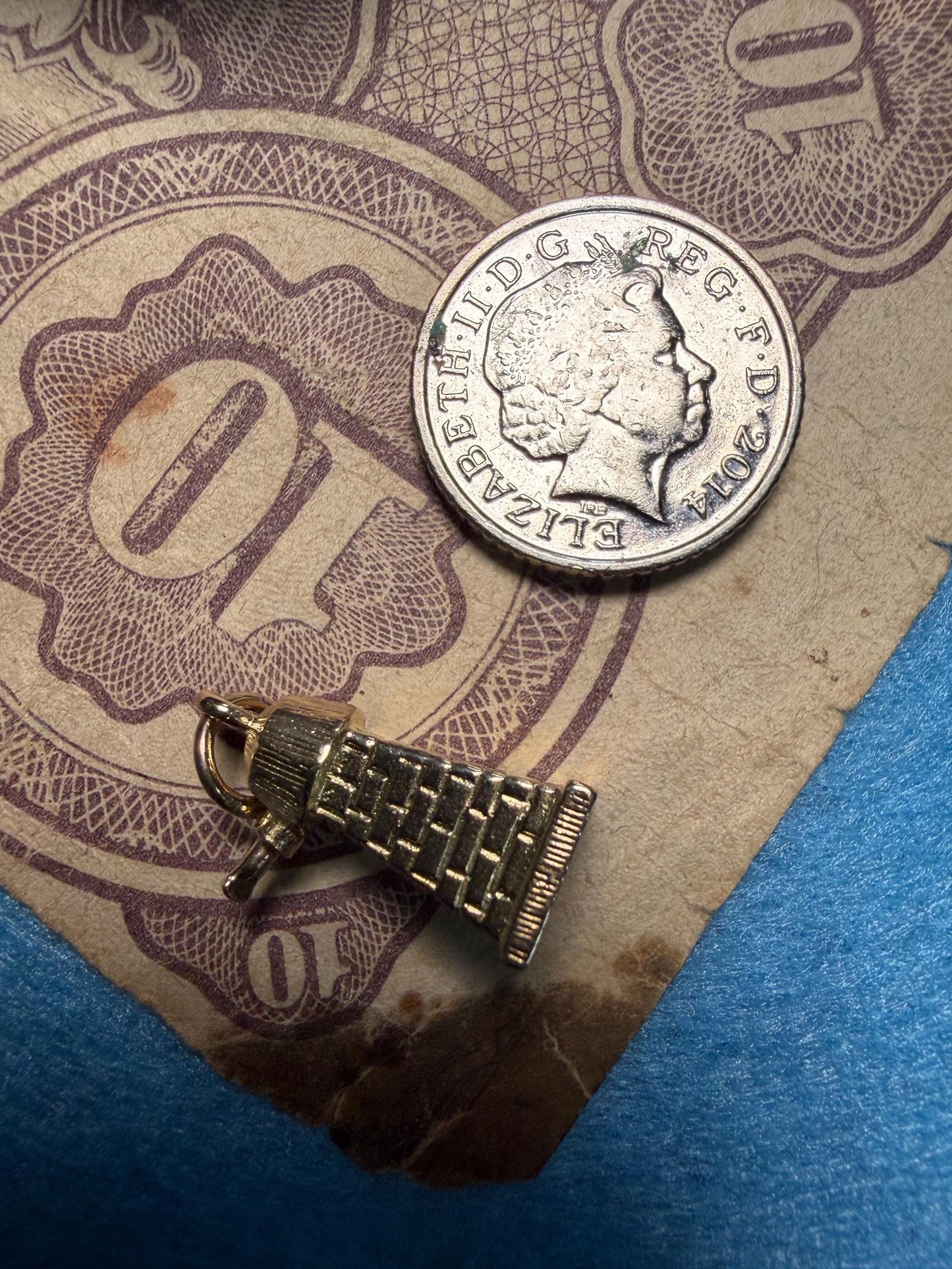 Dalek charm very unusual / hallmarked 2.08g in weight