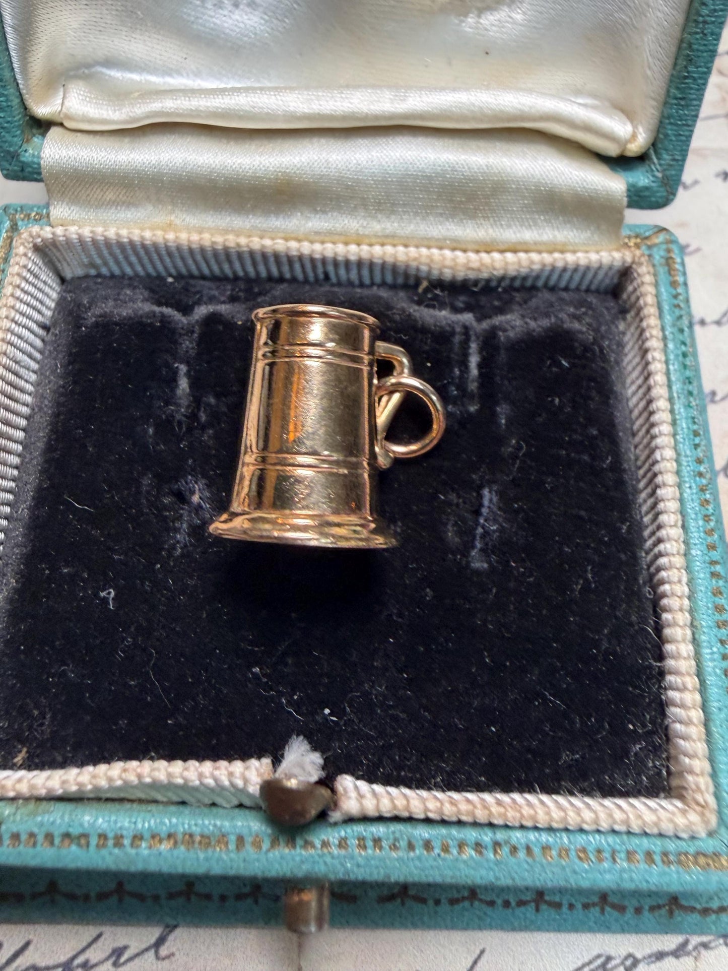 9ct hold tankard - hallmarked - in great condition
