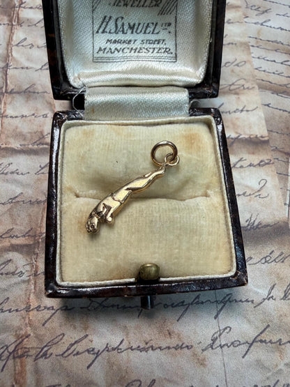 Jaguar cat pendant 9 ct