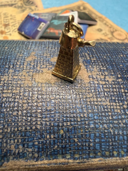 Dalek charm very unusual / hallmarked 2.08g in weight