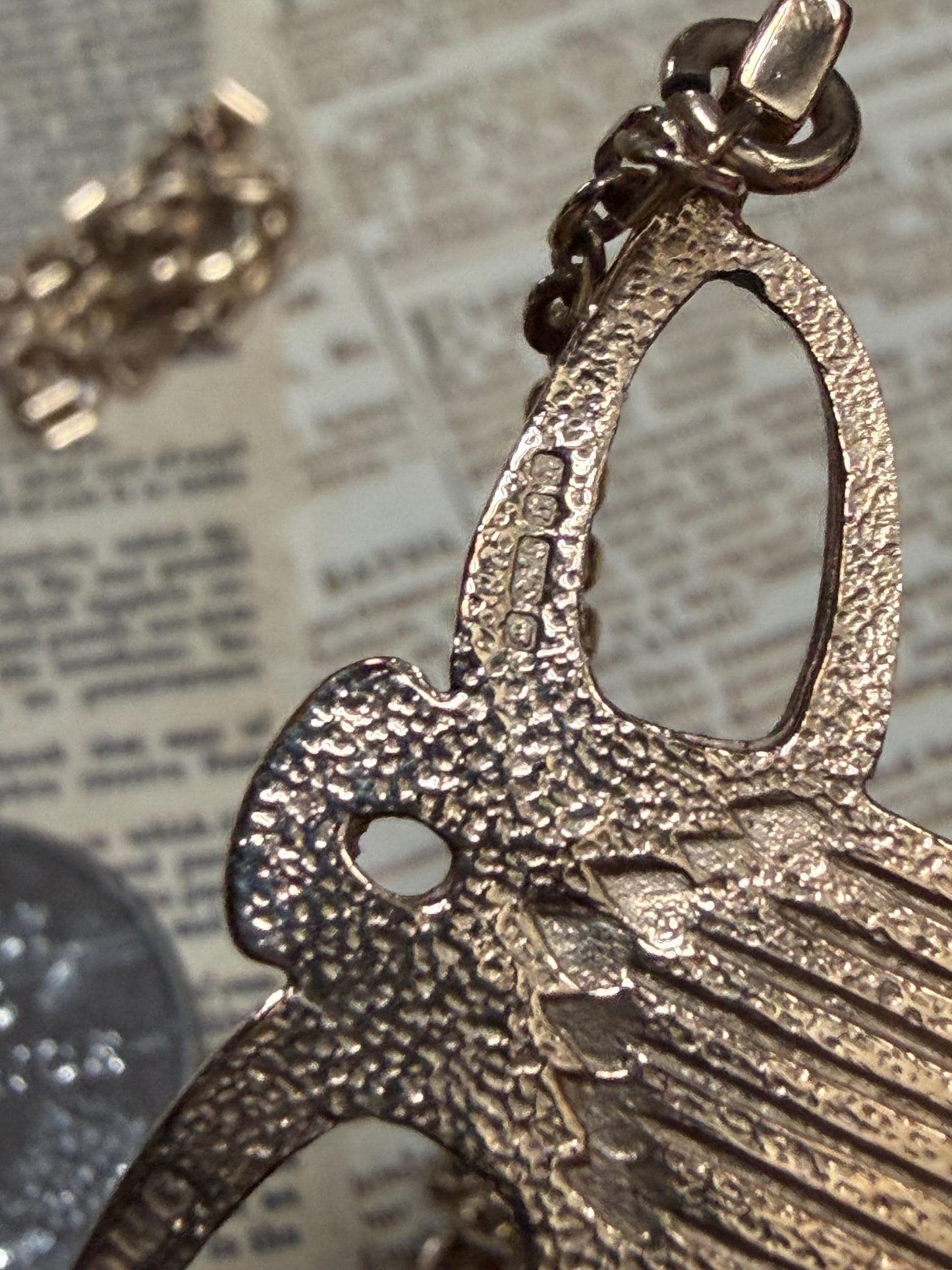 A stunning collectors piece by Ola Gorie - pendant and necklace