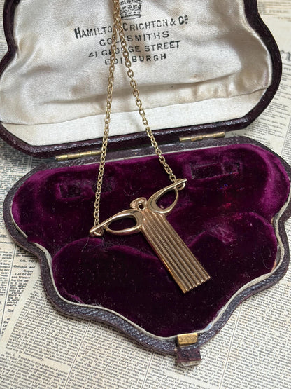 A stunning collectors piece by Ola Gorie - pendant and necklace